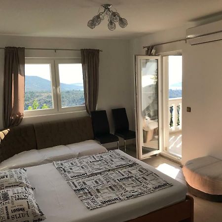 Apartment Santa Marina Primosten Exterior photo