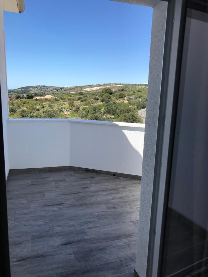 Apartment Santa Marina Primosten Exterior photo